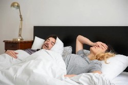 别让鼾声偷走健康：揭开夜间“噪音”背后的健康隐患！